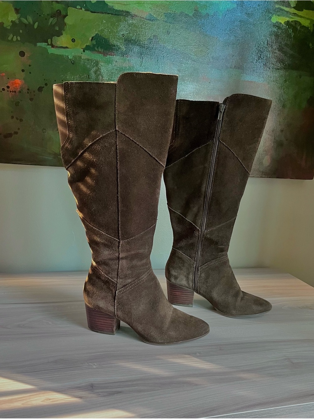 Crown Vintage Virassi - Chocolate Brown Suede Boots - Size 8M - Wide Calf